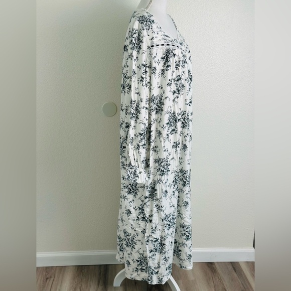 Charter Club Women’s Floral Flannel Henley Nightgown Size 2XL - Picture 4 of 8